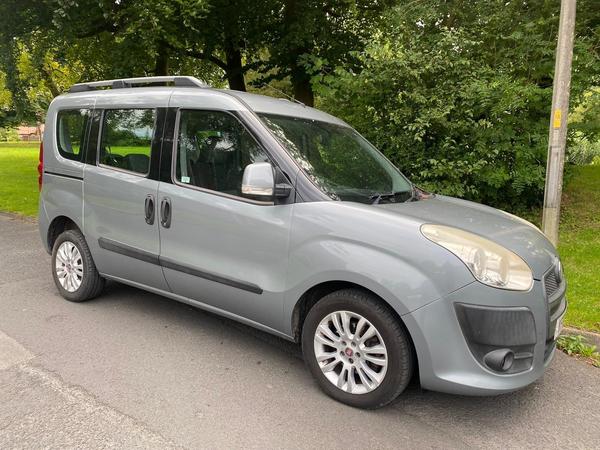 Fiat Doblo 1.6 MultiJet 16v Eleganza (s/s) 5dr