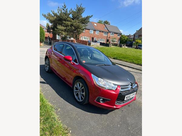 Citroen DS4 1.6 e-HDi Airdream DStyle Euro 5 (s/s) 5dr