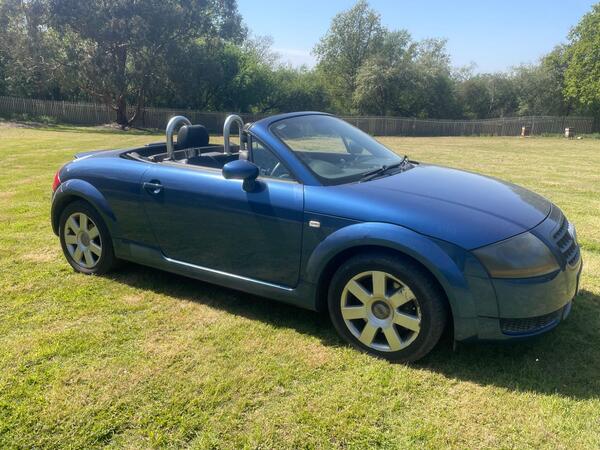 Audi TT 1.8T Roadster 2dr
