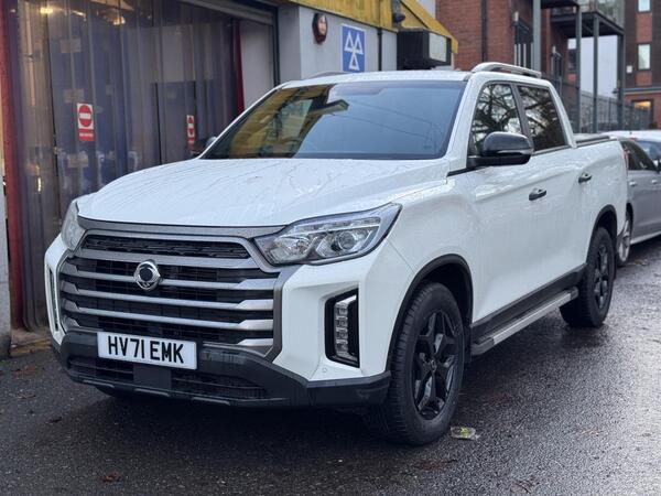 SsangYong Musso 2.2D Saracen Pickup Double Cab 4dr Diesel Auto 4WD Euro 6 (181 ps)