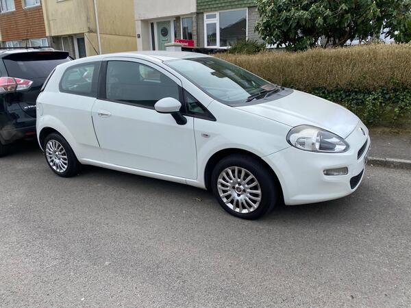 Fiat Punto 1.2 Pop Manual Euro 5 3dr