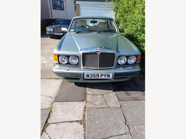 Bentley Turbo R 6.8 LWB Saloon 4dr