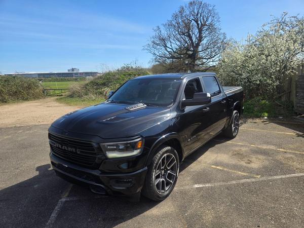 Dodge RAM 5.7L HEMI LARAMIE 2019 LHD BLACK UK 5dr