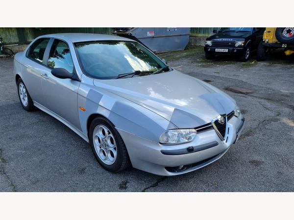 Alfa Romeo 156 2.5 V6 24V 4dr