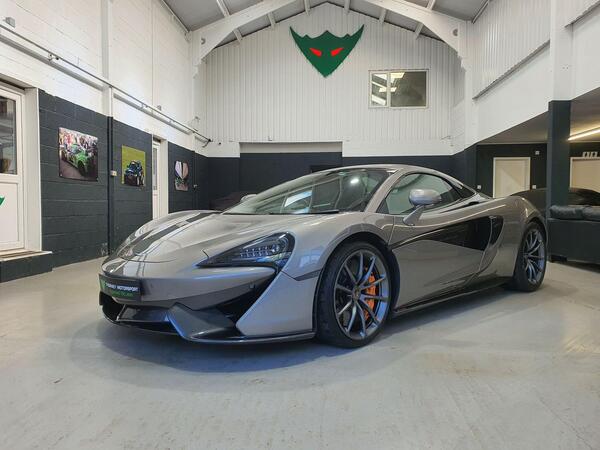McLaren 570S 3.8T V8 Spider SSG Euro 6 (s/s) 2dr