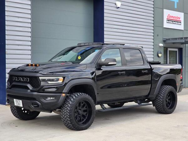 Dodge RAM TRX 6.2 V8 HEMI SUPERCHARGED 702 MASSIVE SPEC PANO ROOF LAUNCH