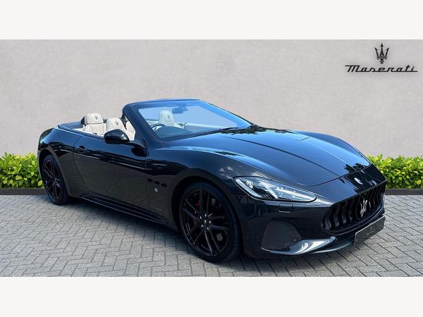 Maserati GranCabrio 4.7 V8 Sport Nerissimo MC Shift Euro 6 2dr