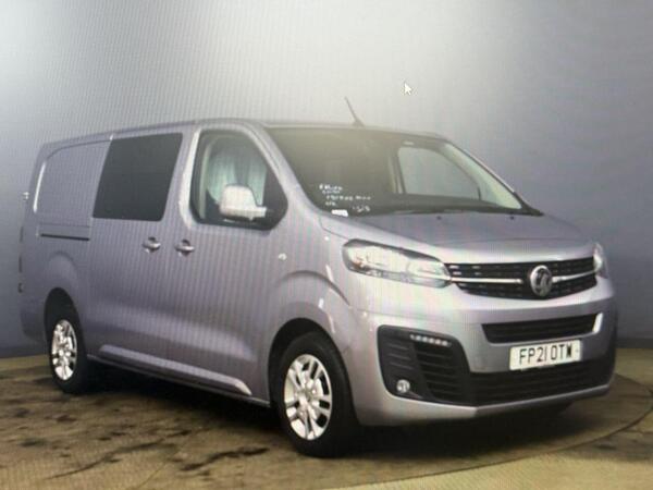 Vauxhall Vivaro 2.0 Turbo D 3100 Sportive Crew Van L2 H1 Euro 6 (s/s) 5dr