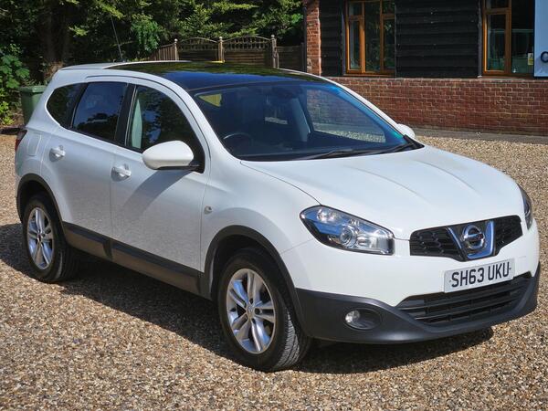 Nissan Qashqai+2 1.5 dCi Acenta 2WD Euro 5 5dr
