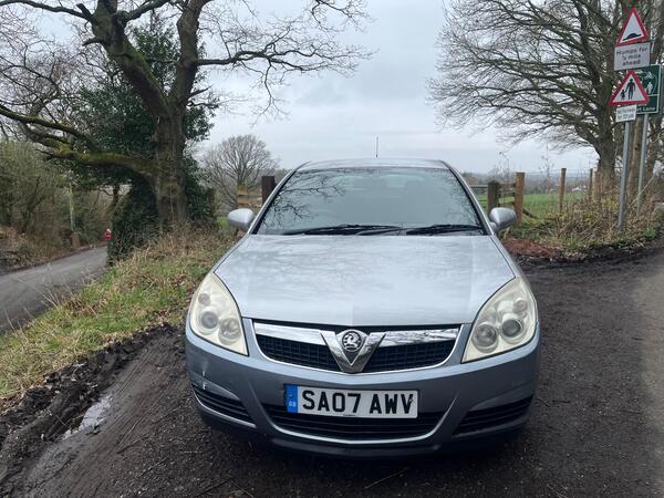 Vauxhall Vectra 1.8 VVT Life 5dr