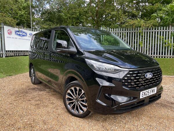 Ford Tourneo Custom 2.0 320 EcoBlue Titanium X Minibus Double Cab 5dr Diesel Auto L1 Euro 6 (s/s) (170 ps)