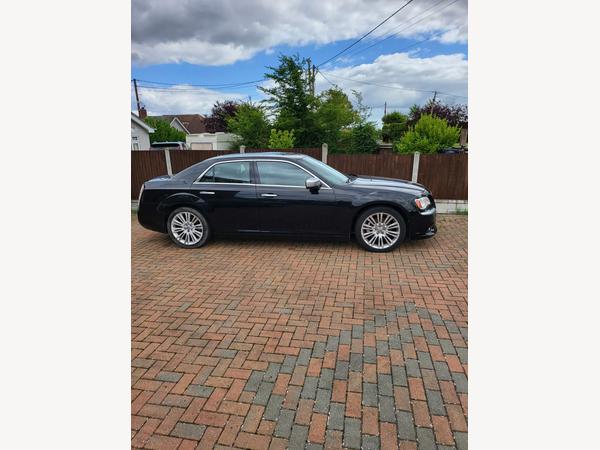 Chrysler 300C 3.0 CRD V6 Executive Auto Euro 5 4dr