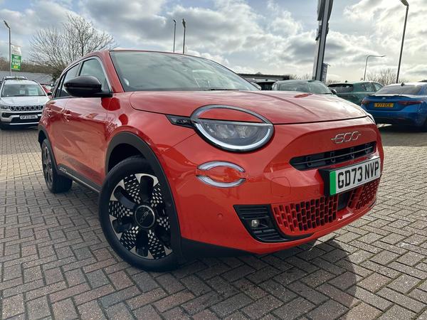 Fiat 600e 54kWh La Prima Auto 5dr