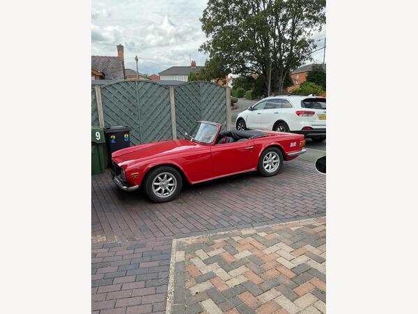 Triumph TR6 2.5