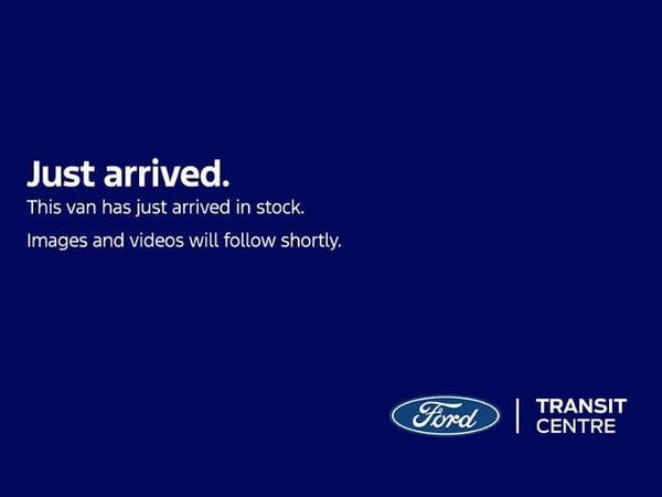 Ford Tourneo Custom 2.0 320 EcoBlue Titanium Minibus Double Cab 5dr Diesel Manual L2 Euro 6 (s/s) (130 ps)