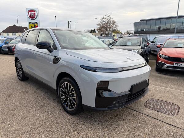 Leapmotor B10 67.1kWh Auto 5dr