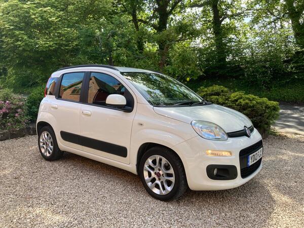 Fiat Panda 1.2 Lounge Euro 5 5dr