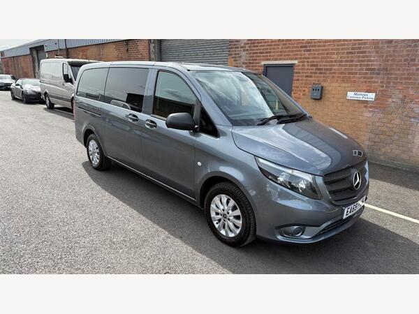 Mercedes-Benz Vito 2.1 116 CDI BlueTEC SELECT Tourer 8 seater 5dr Diesel Automatic RWD L2 Euro 6 (s/s) (LWB) (163 ps)