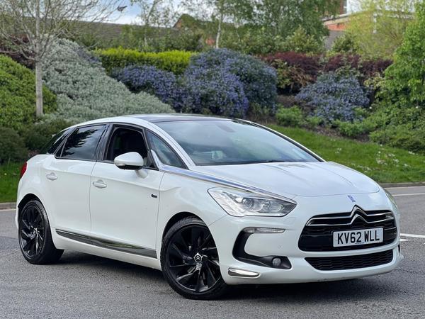 Citroen DS5 2.0 h e-HDi Airdream DSport EGS6 4WD Euro 5 (s/s) 5dr