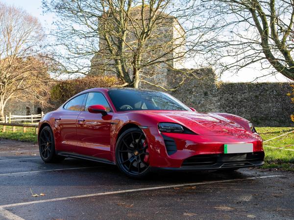 Porsche Taycan Performance Plus 93.4kWh GTS Auto 4WD 4dr (11kW Charger)