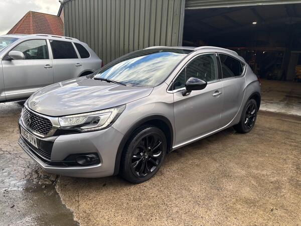 DS AUTOMOBILES DS 4 CROSSBACK 1.6 BlueHDi Crossback Euro 6 (s/s) 5dr