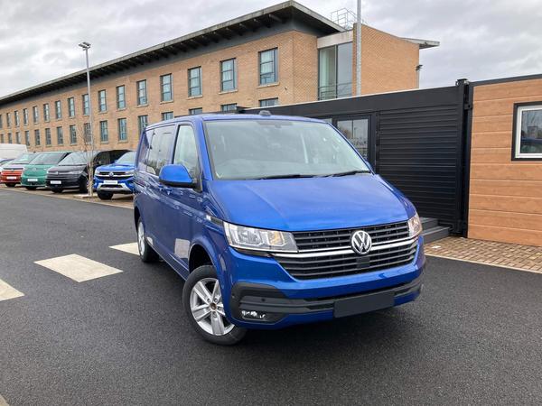 Volkswagen Transporter 2.0 TDI T32 Highline Crew Van DSG FWD SWB Euro 6 (s/s) 5dr