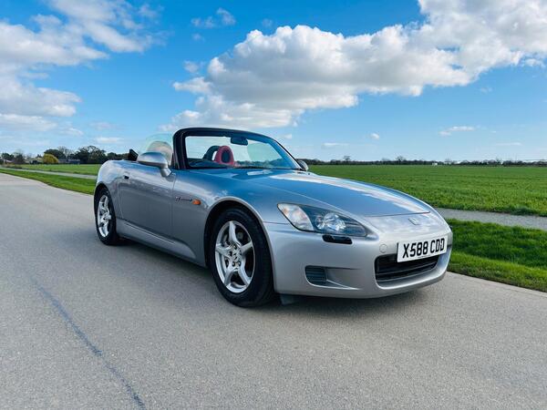 Honda S2000 2.0 Roadster 2dr