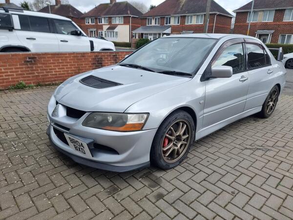 Mitsubishi Lancer 2.0 EVO VIII MR FQ-320 Saloon 4dr Petrol Manual (258 g/km, 326 bhp)