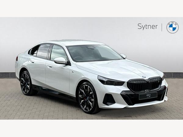 BMW i5 40 83.9kWh M Sport Pro Auto eDrive 4dr (11kW Charger)