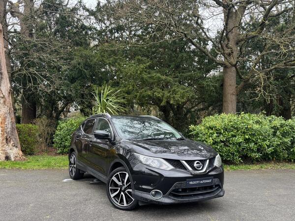 Nissan Qashqai 1.2 DIG-T Tekna XTRON Euro 6 (s/s) 5dr