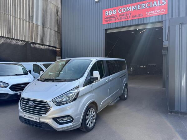 Ford Tourneo Custom 2.0 320 EcoBlue Titanium L2 Euro 6 (s/s) 5dr