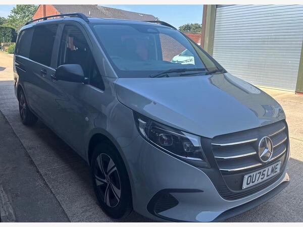 Mercedes-Benz Vito 2.0 119 CDI SELECT Crew Van G-Tronic RWD L2 Euro 6 (s/s) 5dr