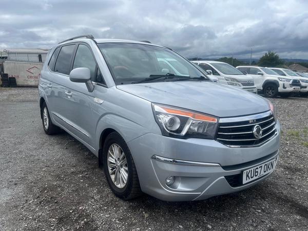 SsangYong Turismo 2.2D EX Euro 6 5dr