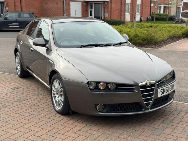 Alfa Romeo 159 1.9 JTDM 8V 4dr