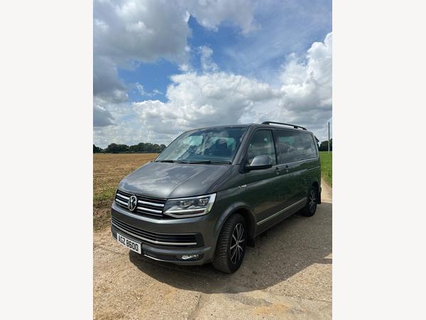 Volkswagen Transporter Shuttle 2.0 BiTDI BlueMotion Tech SE Minibus Double Cab 5dr Diesel Manual FWD SWB Euro 6 (s/s) (204 ps)