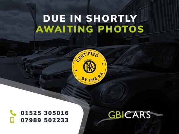 Renault Zoe R110 EV50 52kWh Iconic Auto 5dr (Rapid Charge)