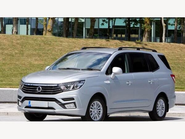 SsangYong Turismo 2.2D EX T-Tronic Euro 6 5dr