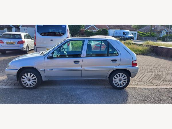 Citroen Saxo 1.1i Desire 5dr