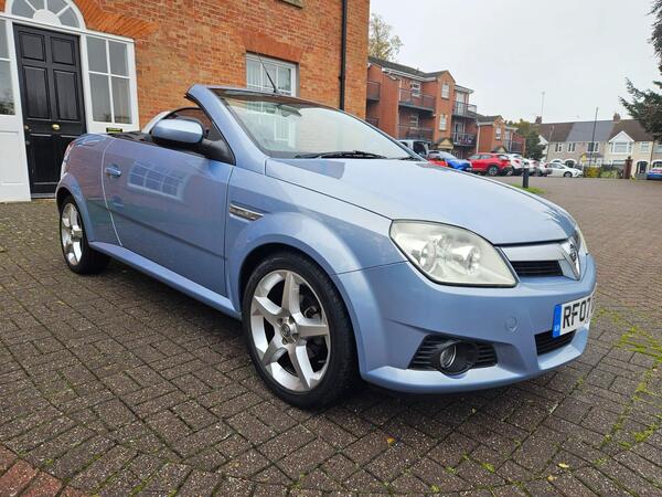 Vauxhall Tigra 1.4i 16v Exclusiv 2dr (a/c)