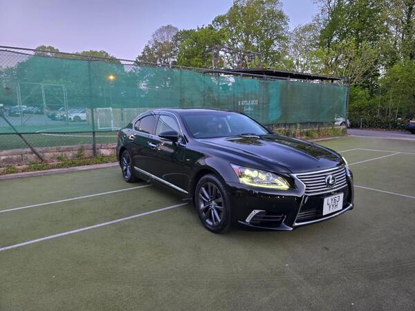 Lexus LS LS600 Hybrid cvt 5.0 V8 saloon 4WD Euro5 4dr