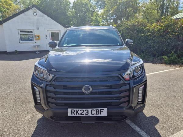SsangYong Musso 2.2D Saracen Plus Auto 4WD LWB Euro 6 4dr