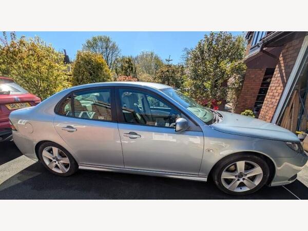 Saab 9-3 1.9 TiD Vector Sport Auto Euro 4 4dr