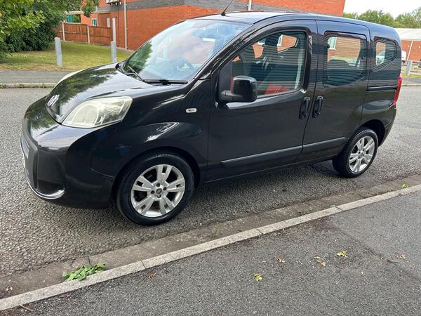Fiat Qubo 1.3 MultiJet My Life Dualogic Euro 5 (s/s) 5dr
