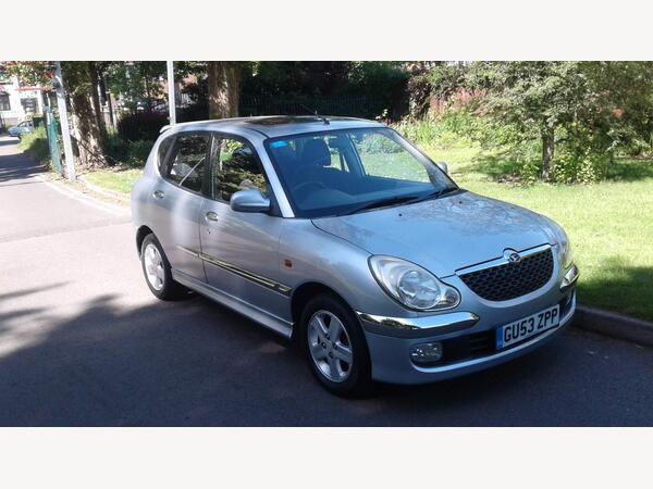 Daihatsu Sirion 1.3 F-Speed F-Speed 5dr