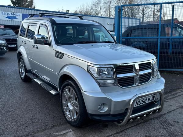 Dodge Nitro 2.8 CRD SXT 5dr