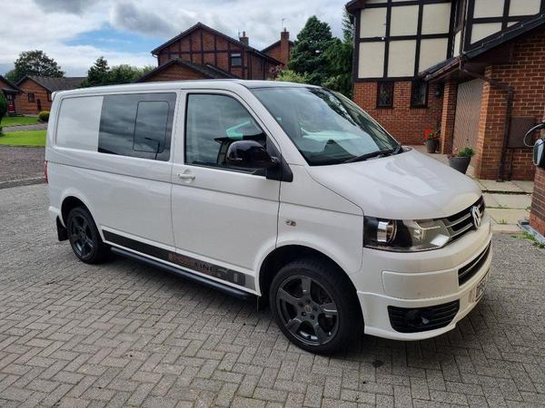 Volkswagen Transporter Sportline 2.0 BiTDI Sportline 60 T32 Kombi 4dr Diesel Manual L1 H1 (199 g/km, 178 bhp)