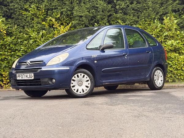 Citroen Xsara Picasso 1.6i 16V Desire 5dr