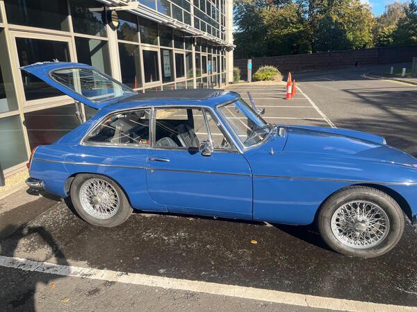 MG MGB GT 1.8 2dr