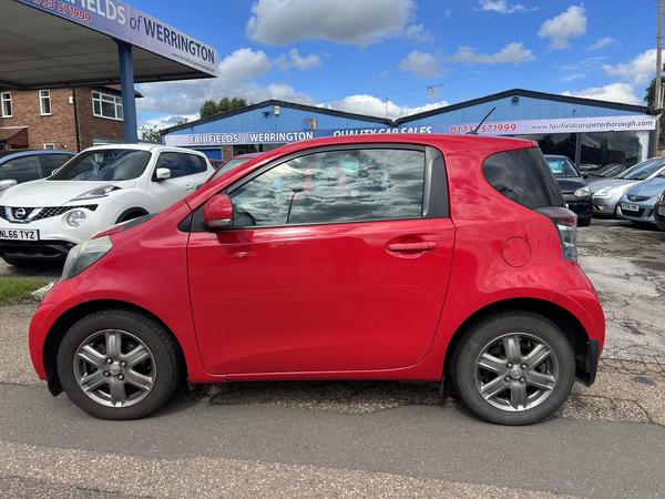Toyota iQ 1.0 VVT-i 2 Euro 4 3dr
