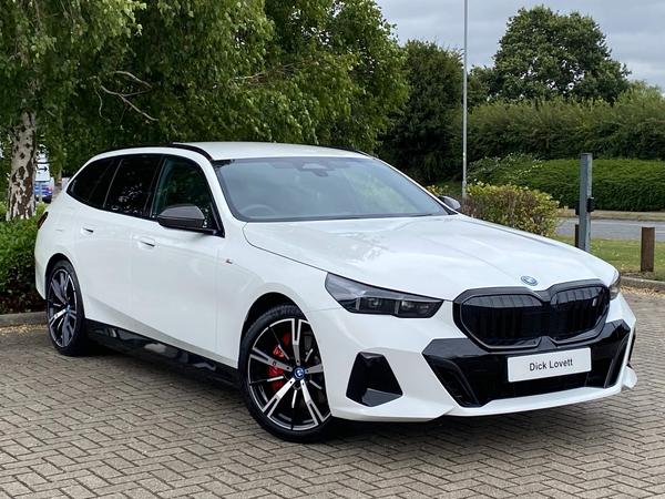 BMW i5 40 83.9kWh M Sport Pro Touring Auto eDrive 5dr (11kW Charger)